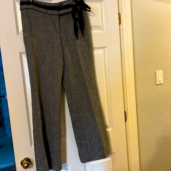 Ladies pants tweed by Banana Republic fully lined. - Picture 1 of 2